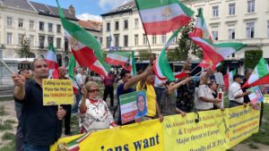 Blacklist IRGC: Iranian Opposition rally in front of the EU parliament
